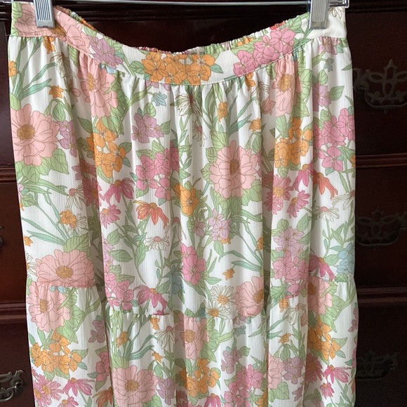 Vince Camuto Floral Maxi Skirt - Picture 2 of 12